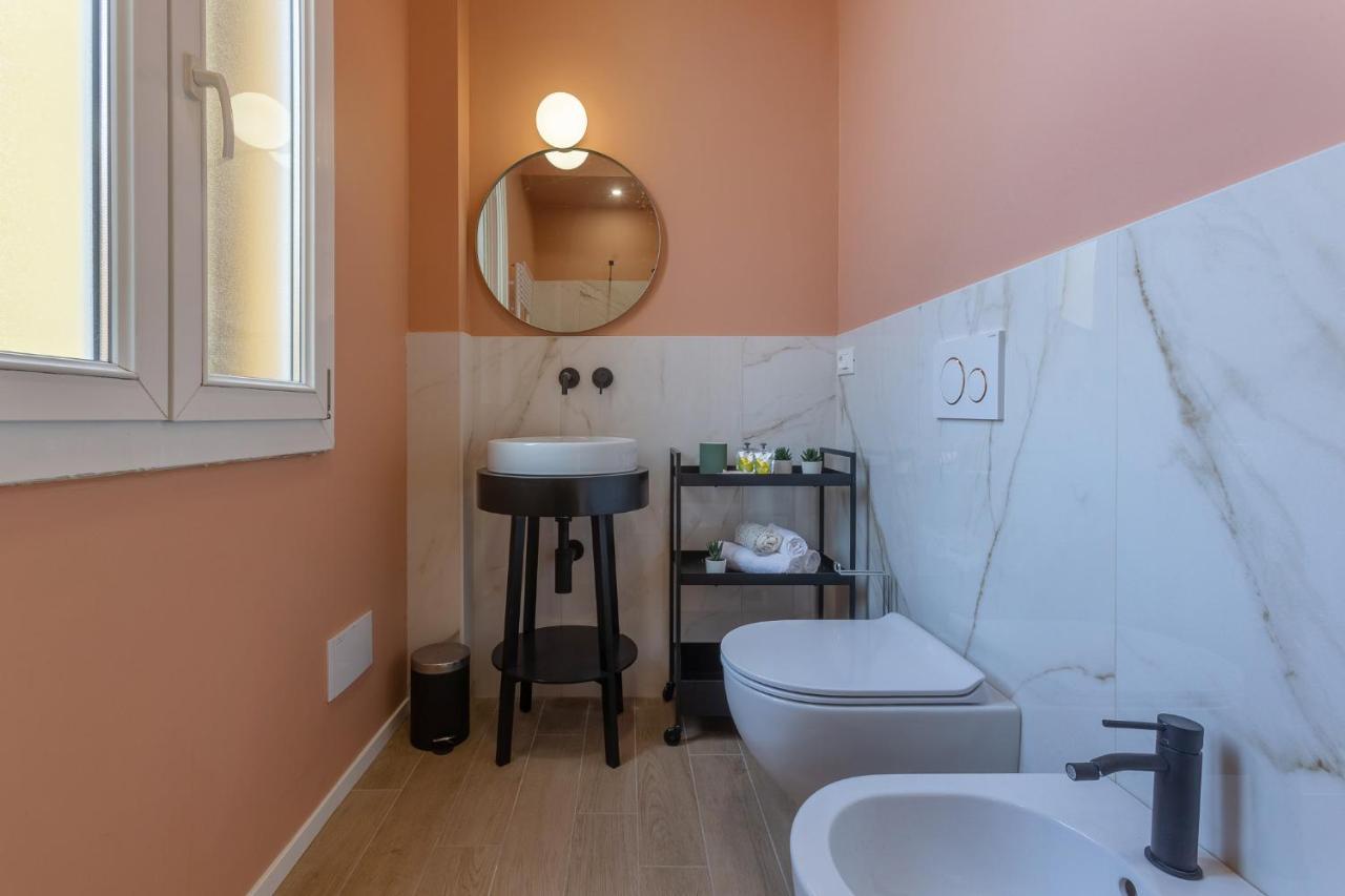 Accademia Delle Belle Arti University Apartment Болонья Экстерьер фото